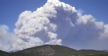 Utah wildfire ap jt 260627 1782574603690 hpMain 16x9